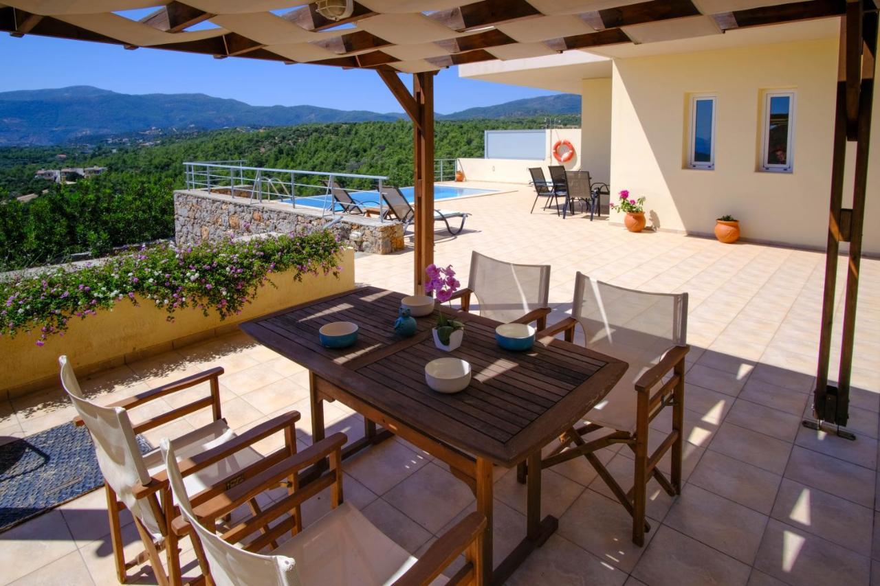 Villa Poppy Vathy  Exterior photo