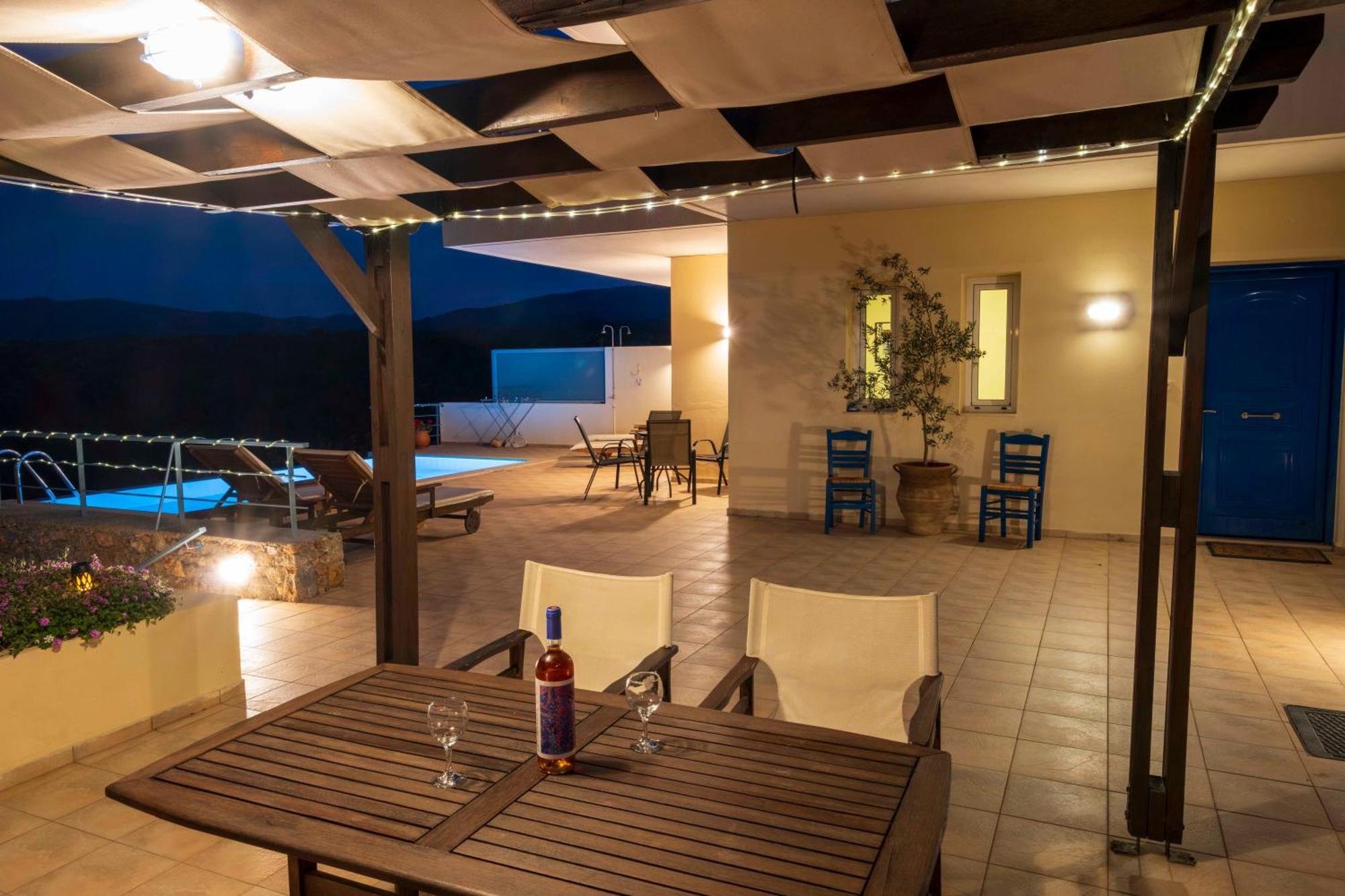 Villa Poppy Vathy  Exterior photo